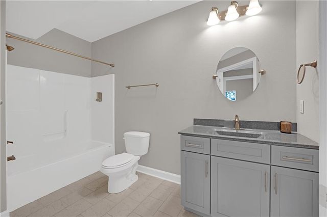 27487 Isabella Lane, Warsaw, MO 65355