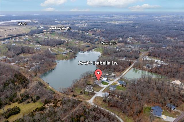 27487 Isabella Lane, Warsaw, MO 65355