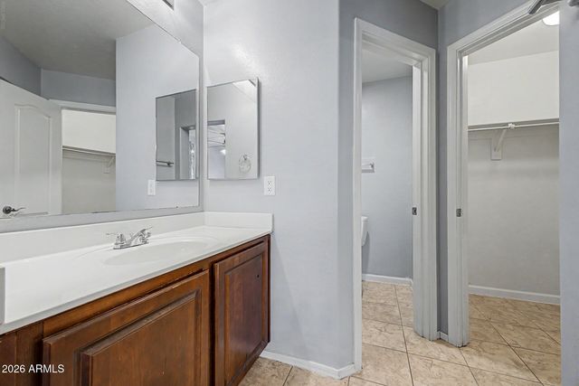 5626 S 21ST Place, Phoenix, AZ 85040