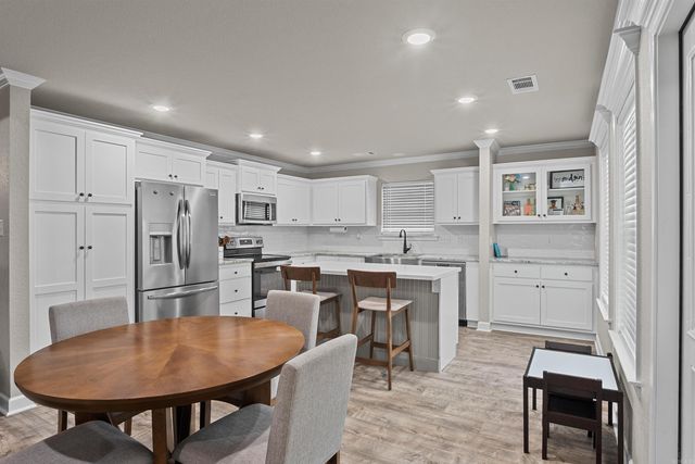 19 Arbor Trail, Cabot, AR 72023