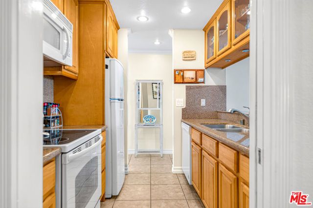 200 E Surfside Drive, Port Hueneme, CA 93041