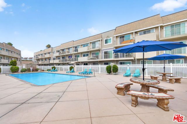 200 E Surfside Drive, Port Hueneme, CA 93041