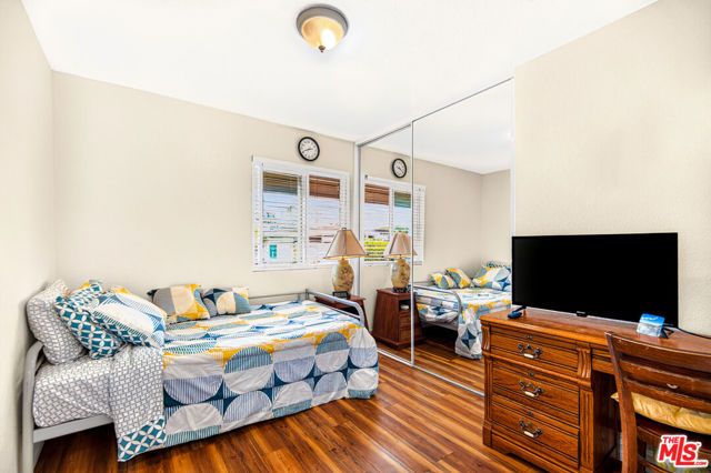 200 E Surfside Drive, Port Hueneme, CA 93041