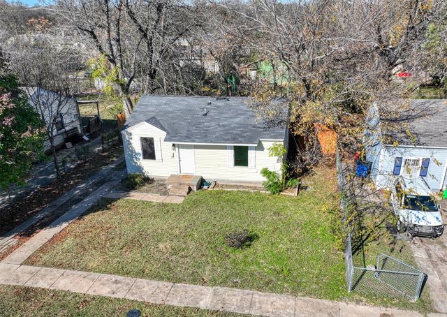 2765 Scotland Drive, Dallas, TX 75216