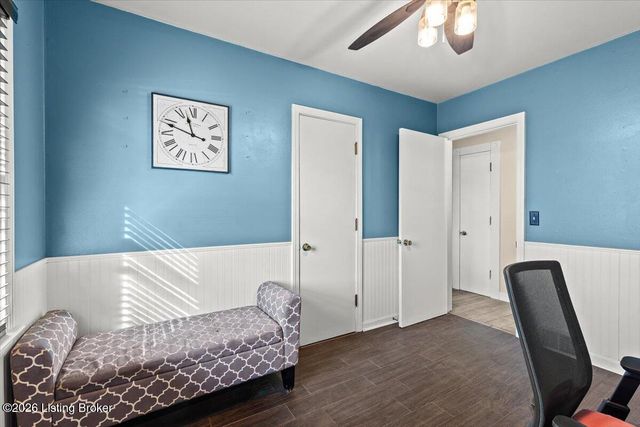 2023 Dixie Garden Dr, Louisville, KY 40272