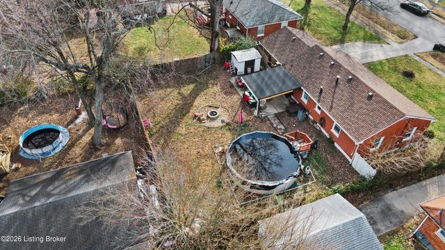 2023 Dixie Garden Dr, Louisville, KY 40272