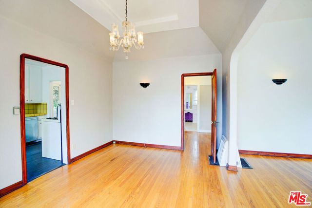 10372 Tennessee Avenue, Los Angeles, CA 90064