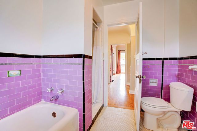 10372 Tennessee Avenue, Los Angeles, CA 90064