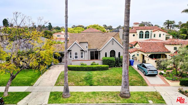 10372 Tennessee Avenue, Los Angeles, CA 90064