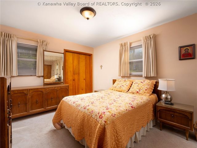 5003 Frederick Drive, Charleston, WV 25313