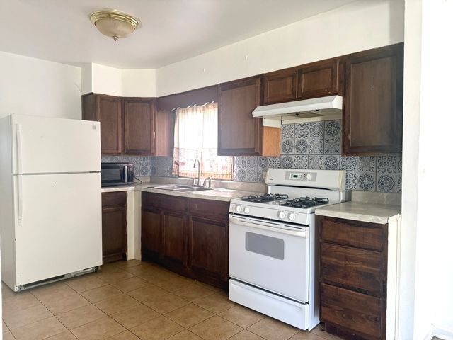 16775 Artesian Avenue, Hazel Crest, IL 60429