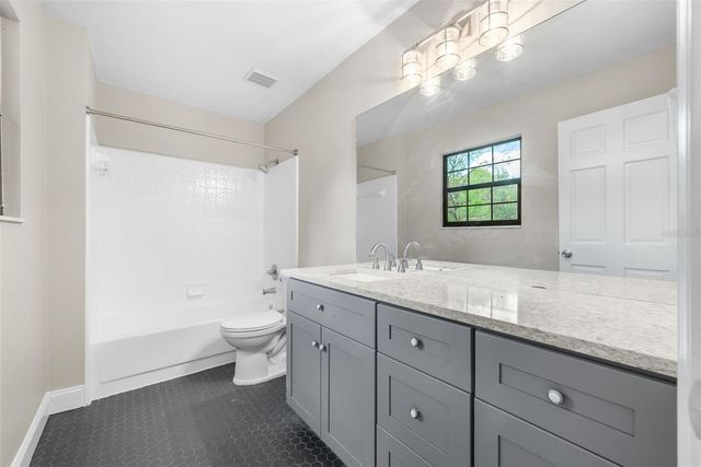 900 SW 62ND BOULEVARD H43, Gainesville, FL 32607