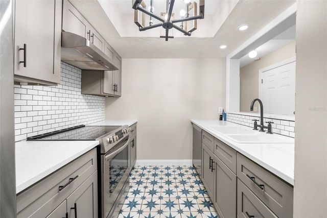 900 SW 62ND BOULEVARD H43, Gainesville, FL 32607