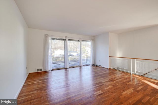 13701 ARCTIC AVE, Rockville, MD 20853