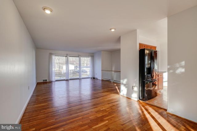 13701 ARCTIC AVE, Rockville, MD 20853