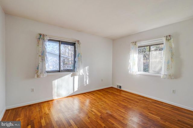 13701 ARCTIC AVE, Rockville, MD 20853