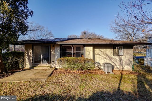 13701 ARCTIC AVE, Rockville, MD 20853