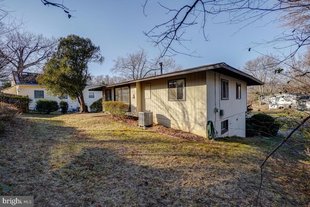 13701 ARCTIC AVE, Rockville, MD 20853