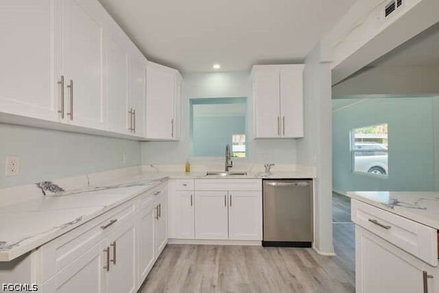 4370 Deleon ST, Fort Myers, FL 33901