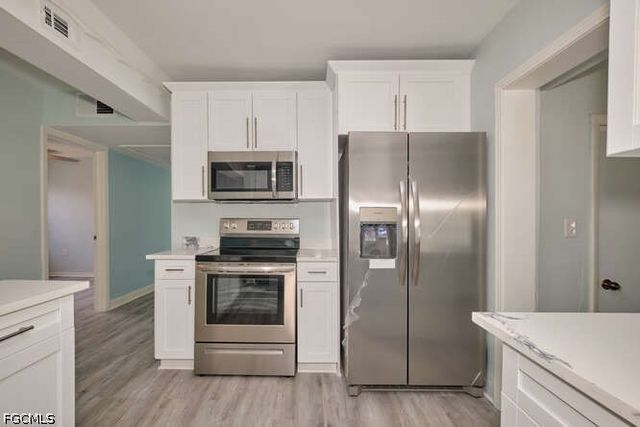 4370 Deleon ST, Fort Myers, FL 33901