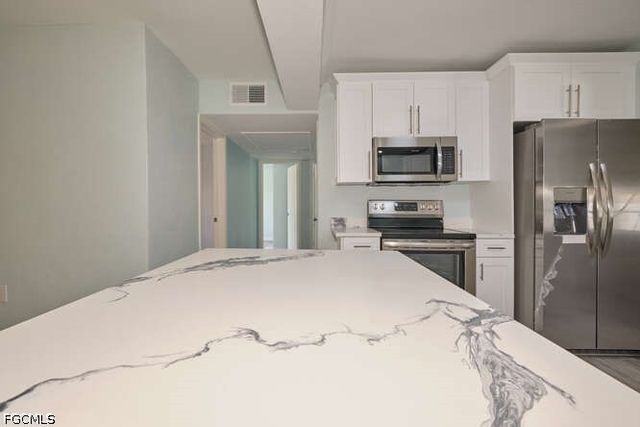 4370 Deleon ST, Fort Myers, FL 33901