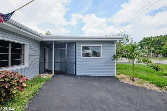 4370 Deleon ST, Fort Myers, FL 33901