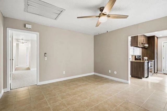 1711 Oak Hill Dr, Escondido, CA 92027