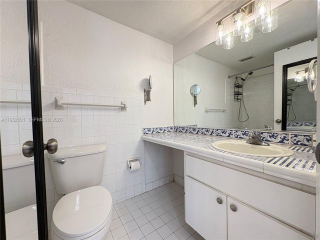 8600 SW 67th Ave 915, Pinecrest, FL 33156