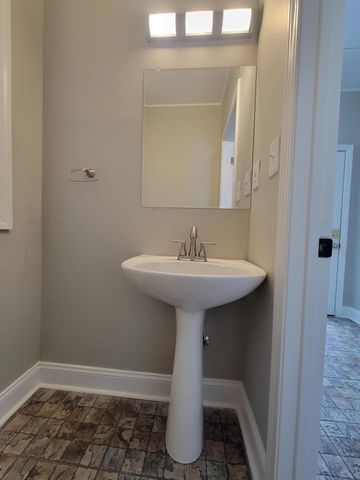 112 Penmoken Park, Lexington, KY 40503