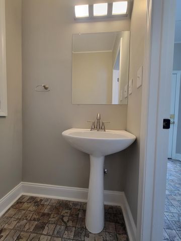 112 Penmoken Park, Lexington, KY 40503