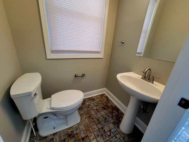 112 Penmoken Park, Lexington, KY 40503