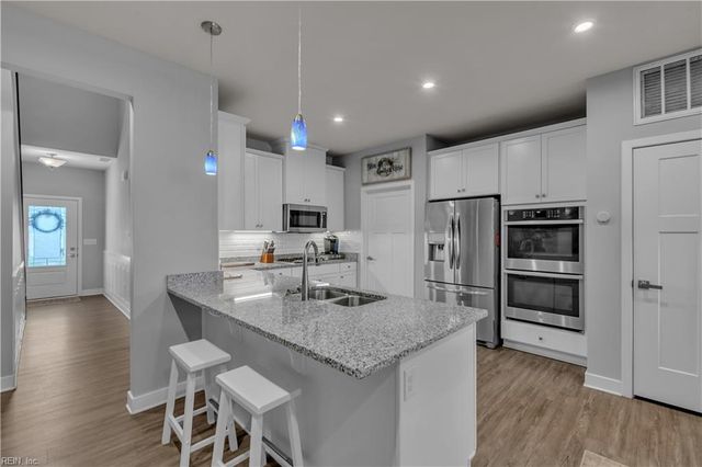 928 Adventure WAY, Chesapeake, VA 23323