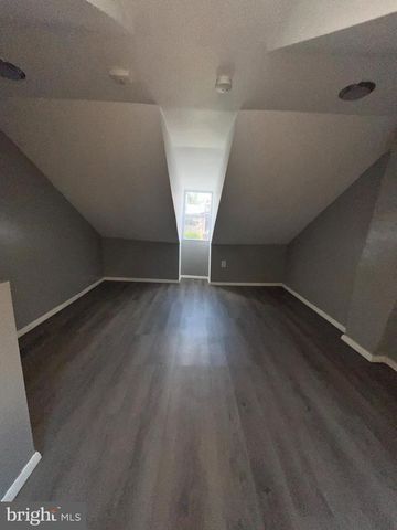 1264 MUHLENBERG ST, Reading, PA 19602