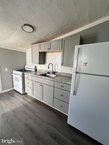 1264 MUHLENBERG ST, Reading, PA 19602