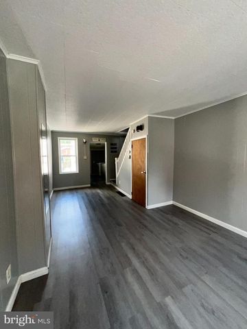 1264 MUHLENBERG ST, Reading, PA 19602