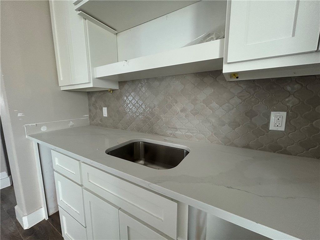 1053 North Isle Dr, Rockport, TX 78382 — photo 3