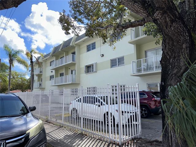 12890 NE 8th Avenue 107, North Miami, FL 33161