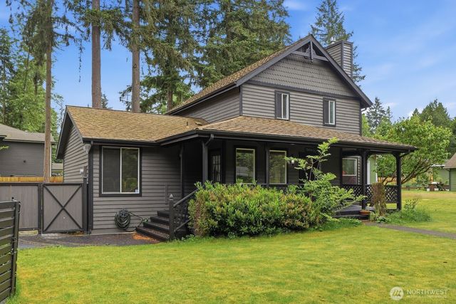 13826 Cascadian Way, Everett, WA 98208
