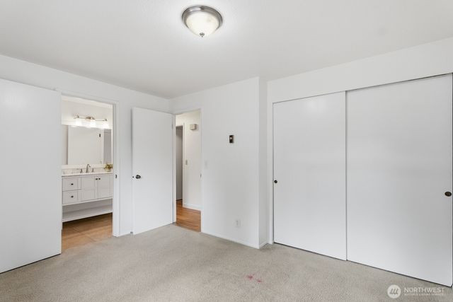 13826 Cascadian Way, Everett, WA 98208