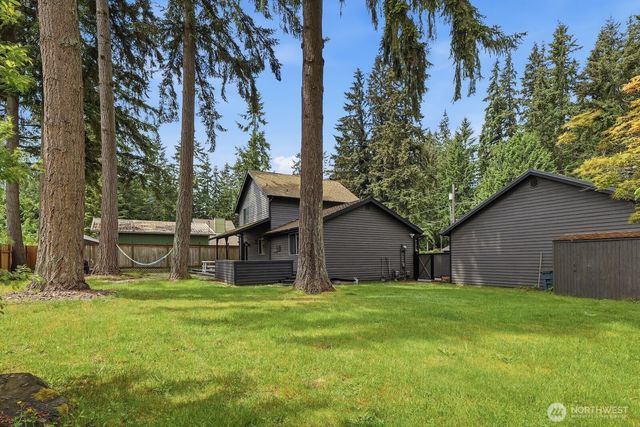 13826 Cascadian Way, Everett, WA 98208
