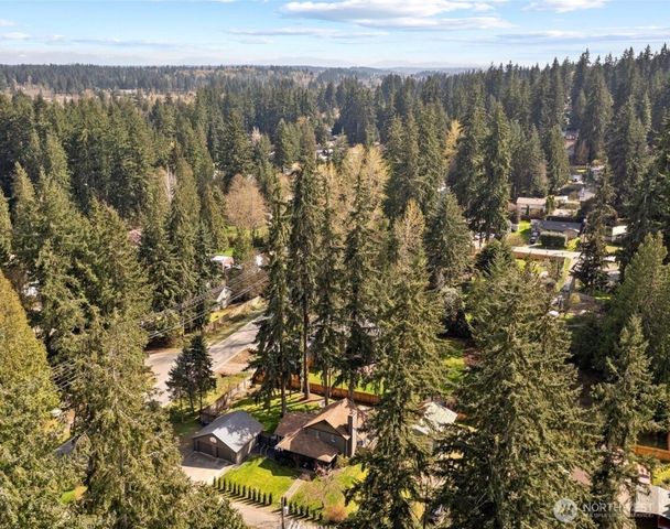 13826 Cascadian Way, Everett, WA 98208