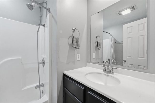 6203 Hedges Avenue, Raytown, MO 64133