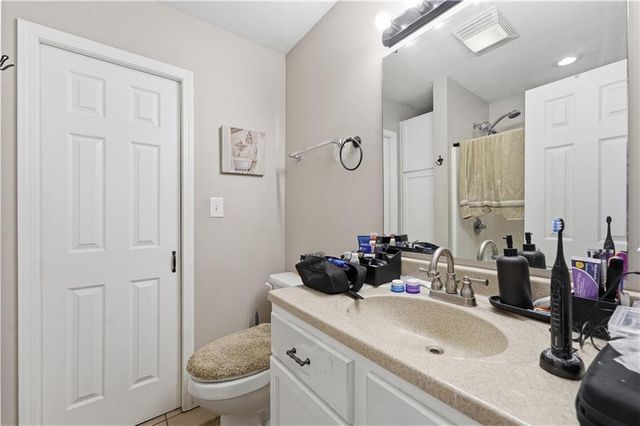 6203 Hedges Avenue, Raytown, MO 64133