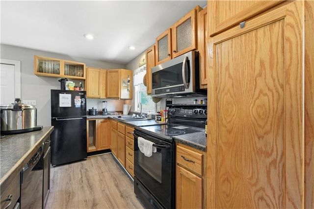 6203 Hedges Avenue, Raytown, MO 64133