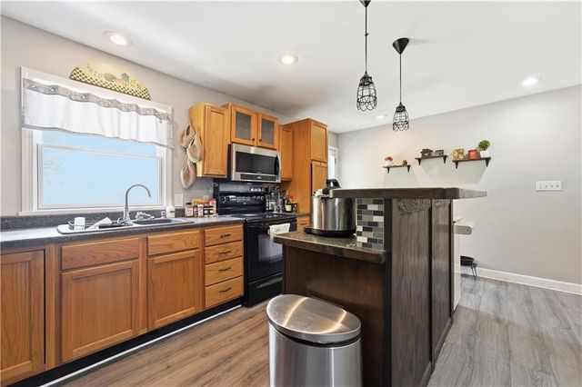 6203 Hedges Avenue, Raytown, MO 64133