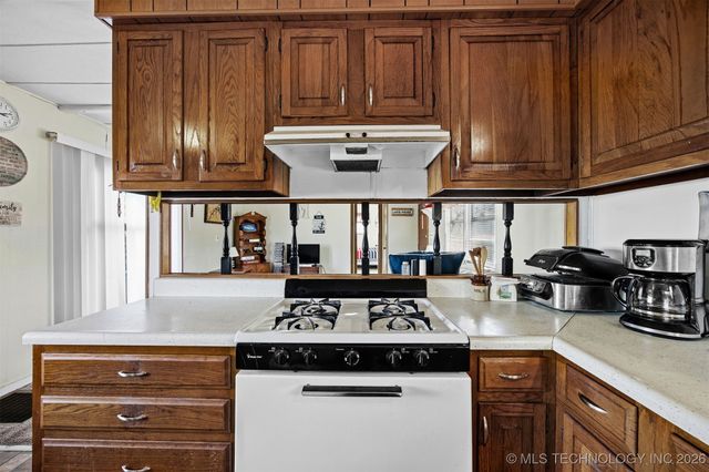 1891 N Lewis Lane, Mannford, OK 74044