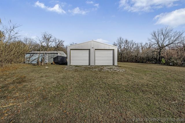 1891 N Lewis Lane, Mannford, OK 74044