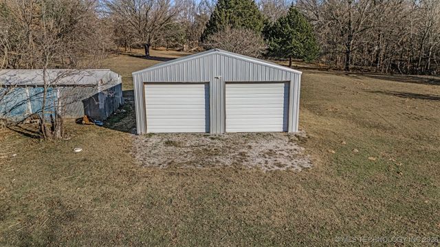 1891 N Lewis Lane, Mannford, OK 74044