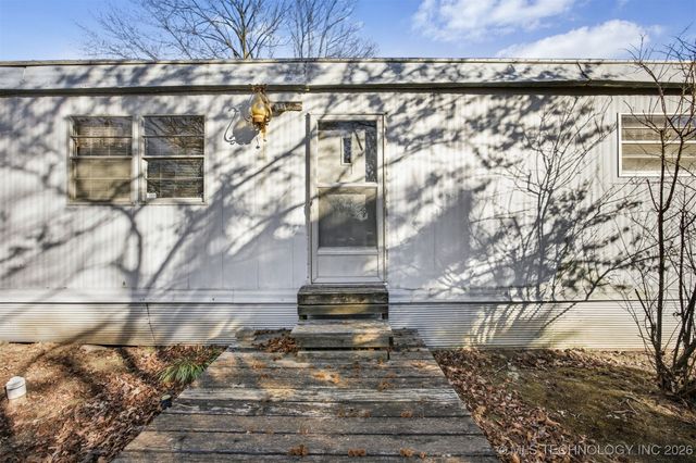 1891 N Lewis Lane, Mannford, OK 74044