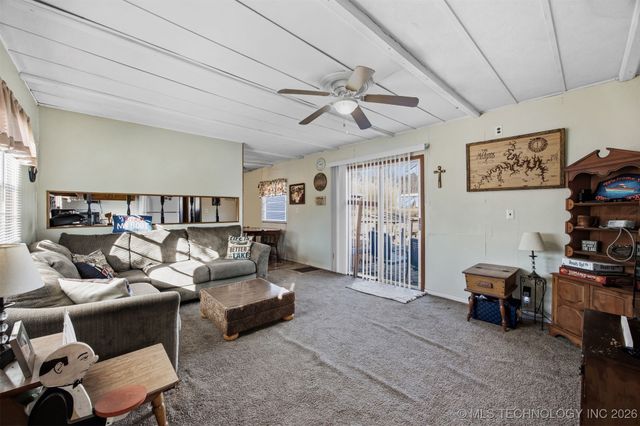 1891 N Lewis Lane, Mannford, OK 74044